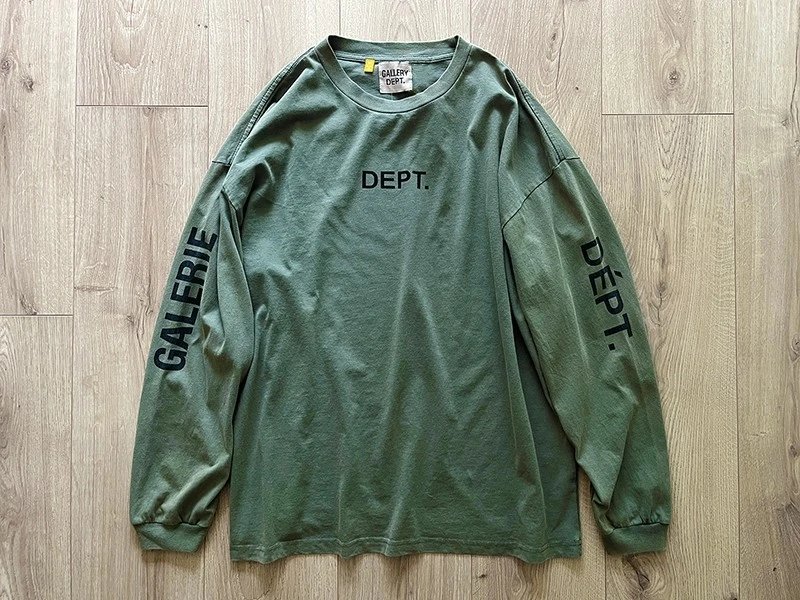 Gallery Dept Sweatshirt