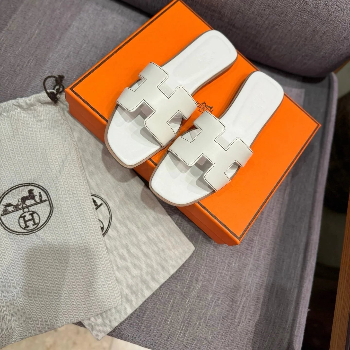 HERMES Shoes-2
