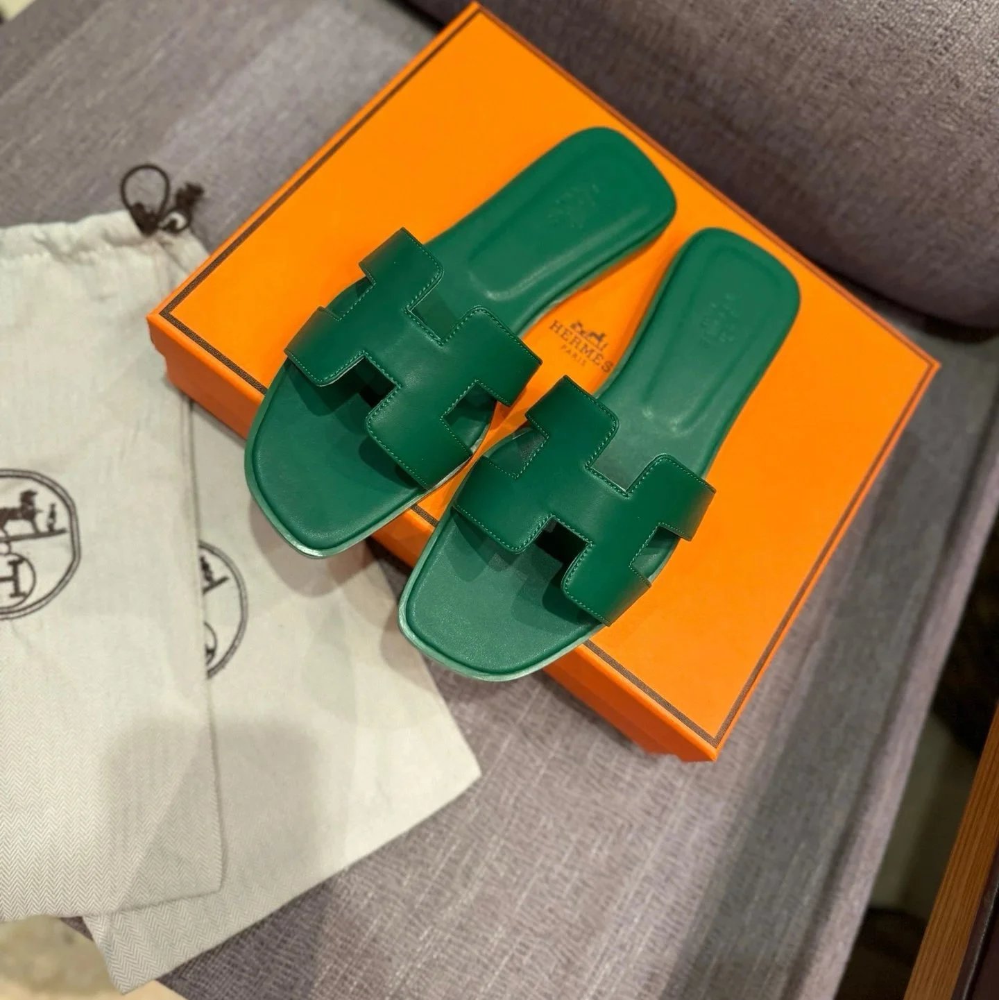 HERMES Shoes-2