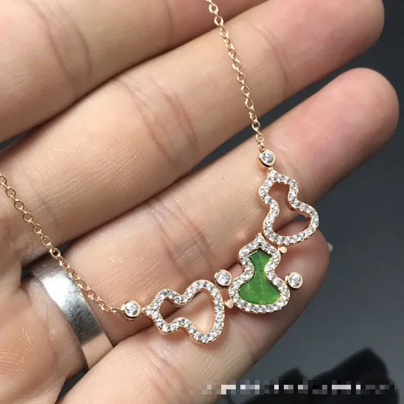 Qeelin  necklace