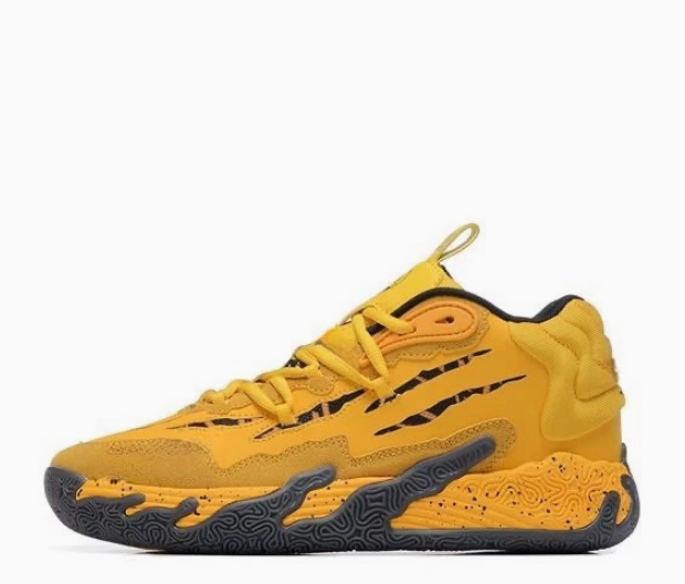 PUMA 03 Shoes