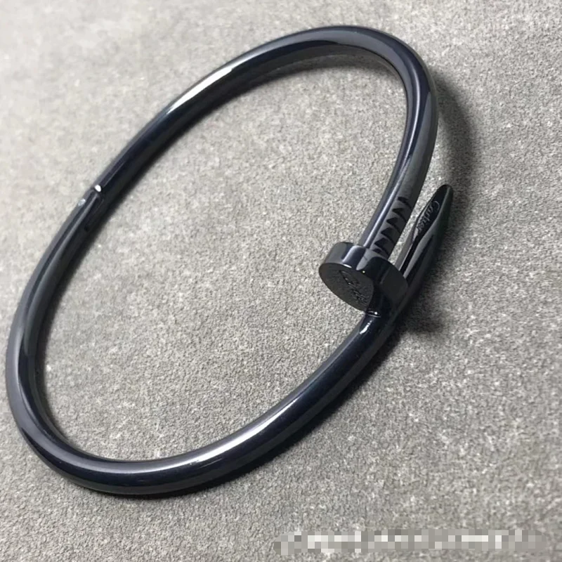 CARTIER Bracelets-5