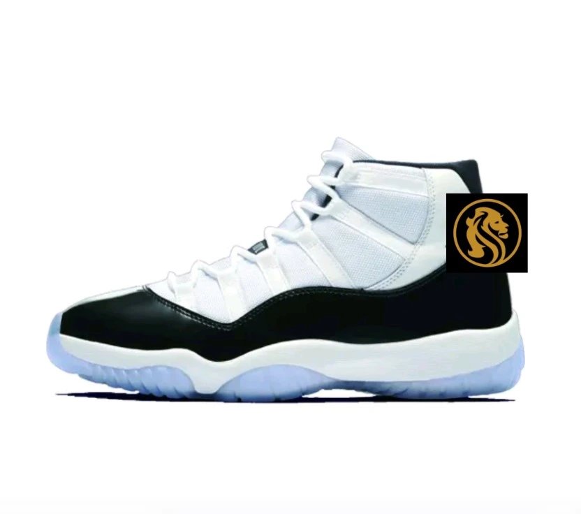 Air jordan 11 retro and gown Shoes
