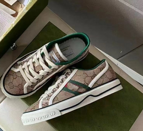 Gucci 1977 shoes