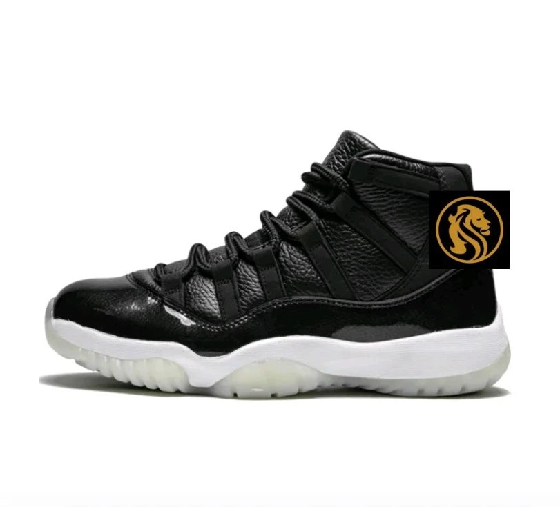 Air jordan 11 retro and gown Shoes