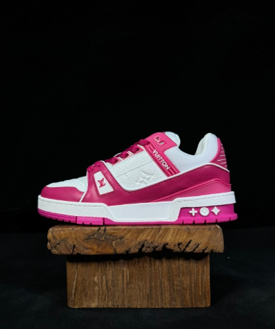 LOUIS VUITTON LV Trainer Shoes