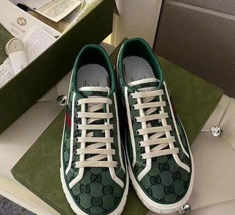 Gucci 1977 shoes