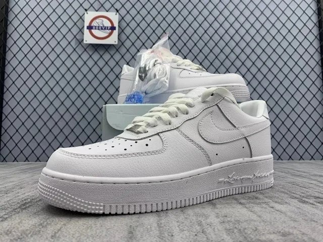 Nike x  No Shoes