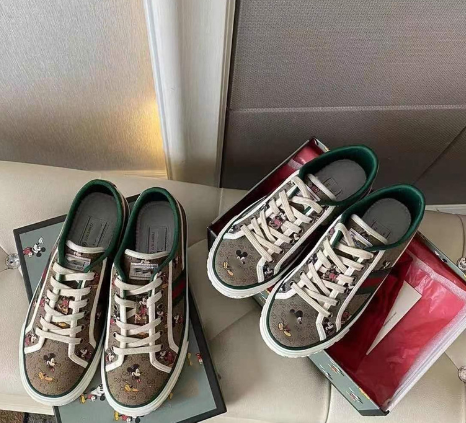 Gucci 1977 shoes