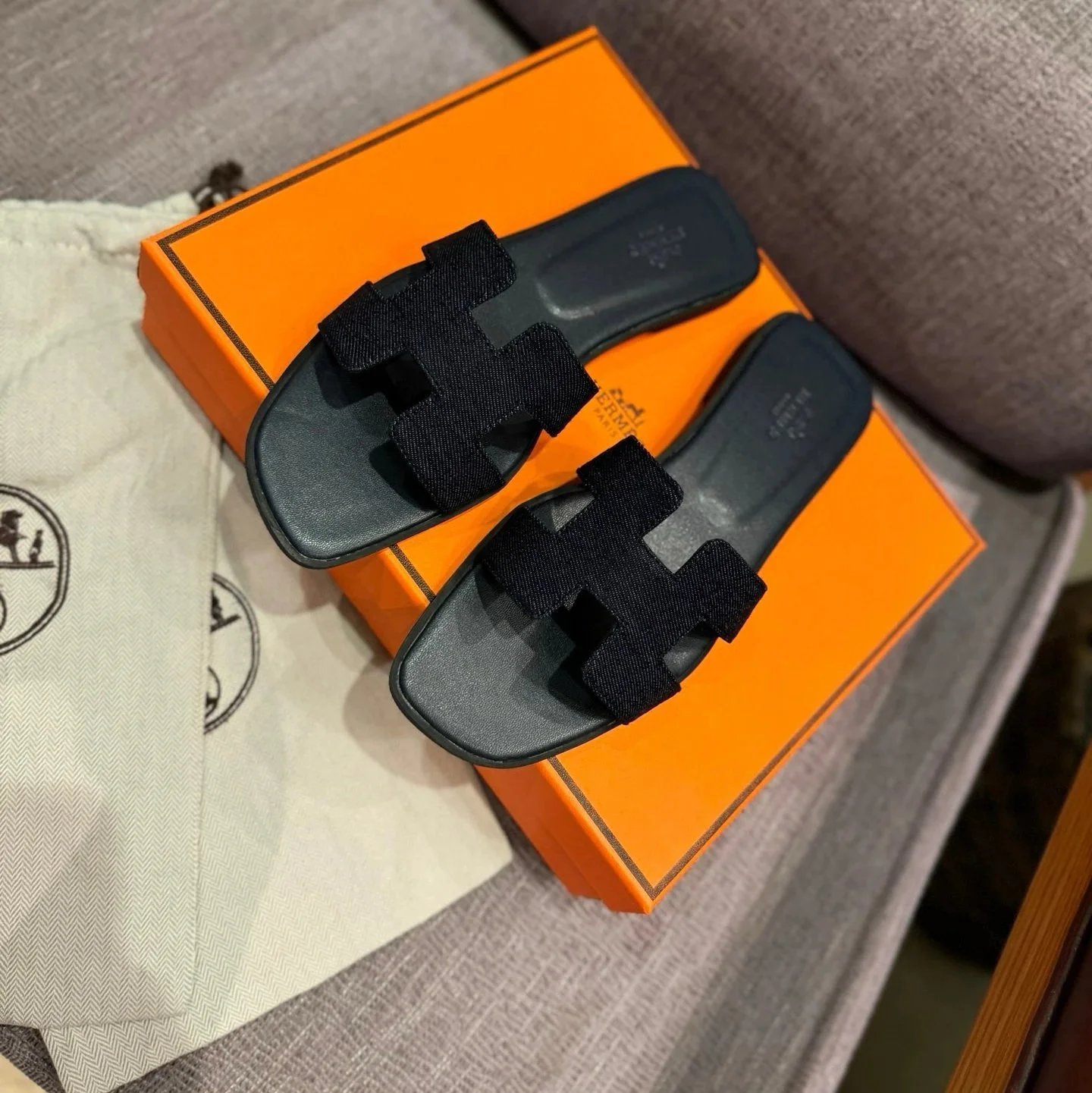 HERMES Shoes-2