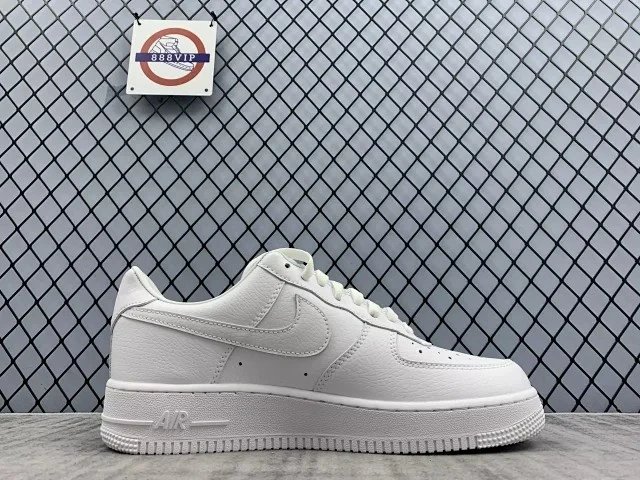 Nike x  No Shoes