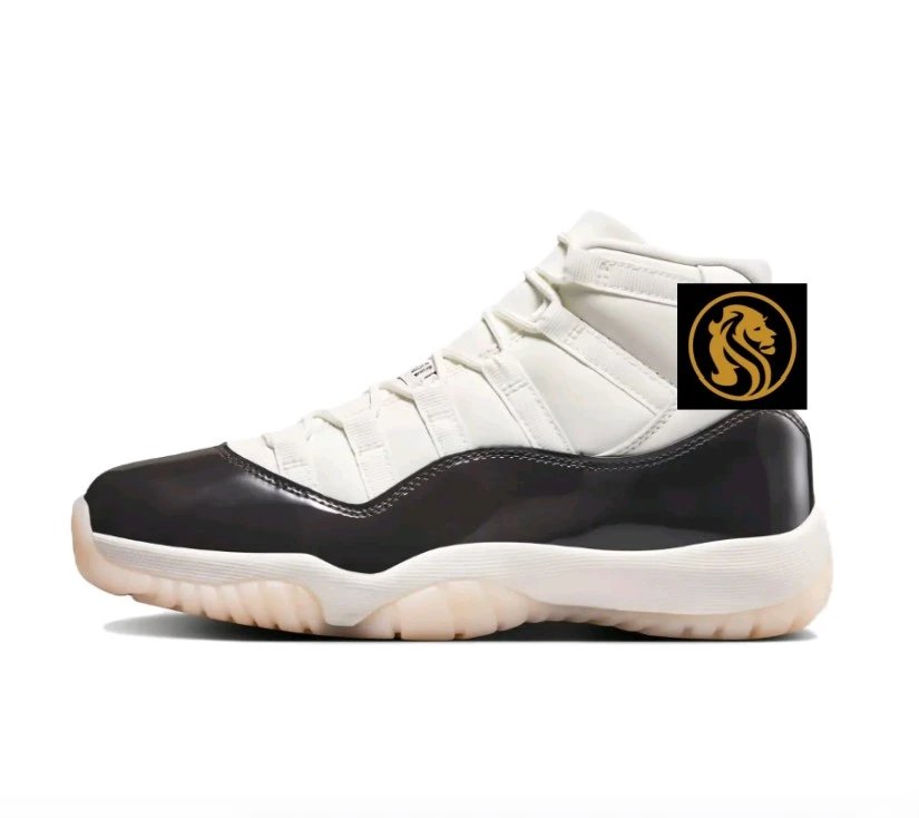 Air jordan 11 retro and gown Shoes