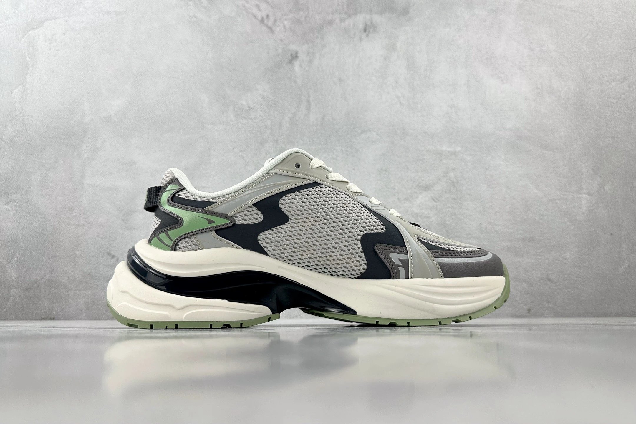 MLB Shoes