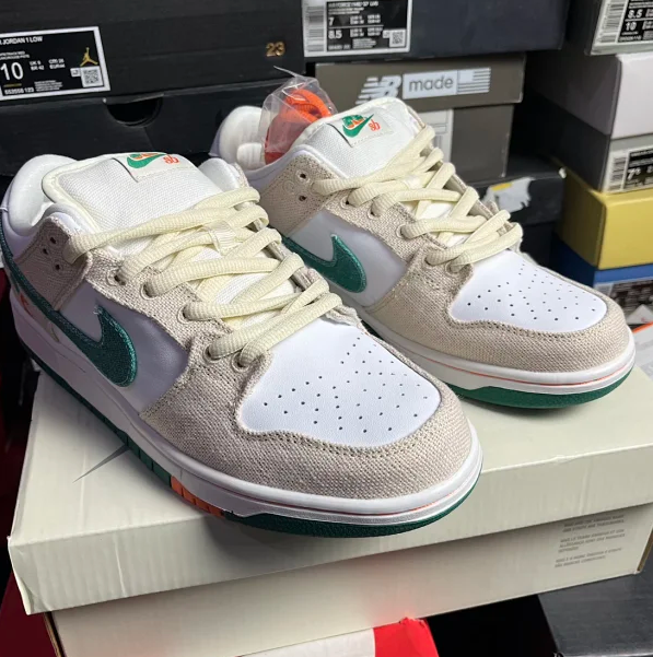 Jarritos x  Nike Dunk SB "Phantom and Malachite" Shoes