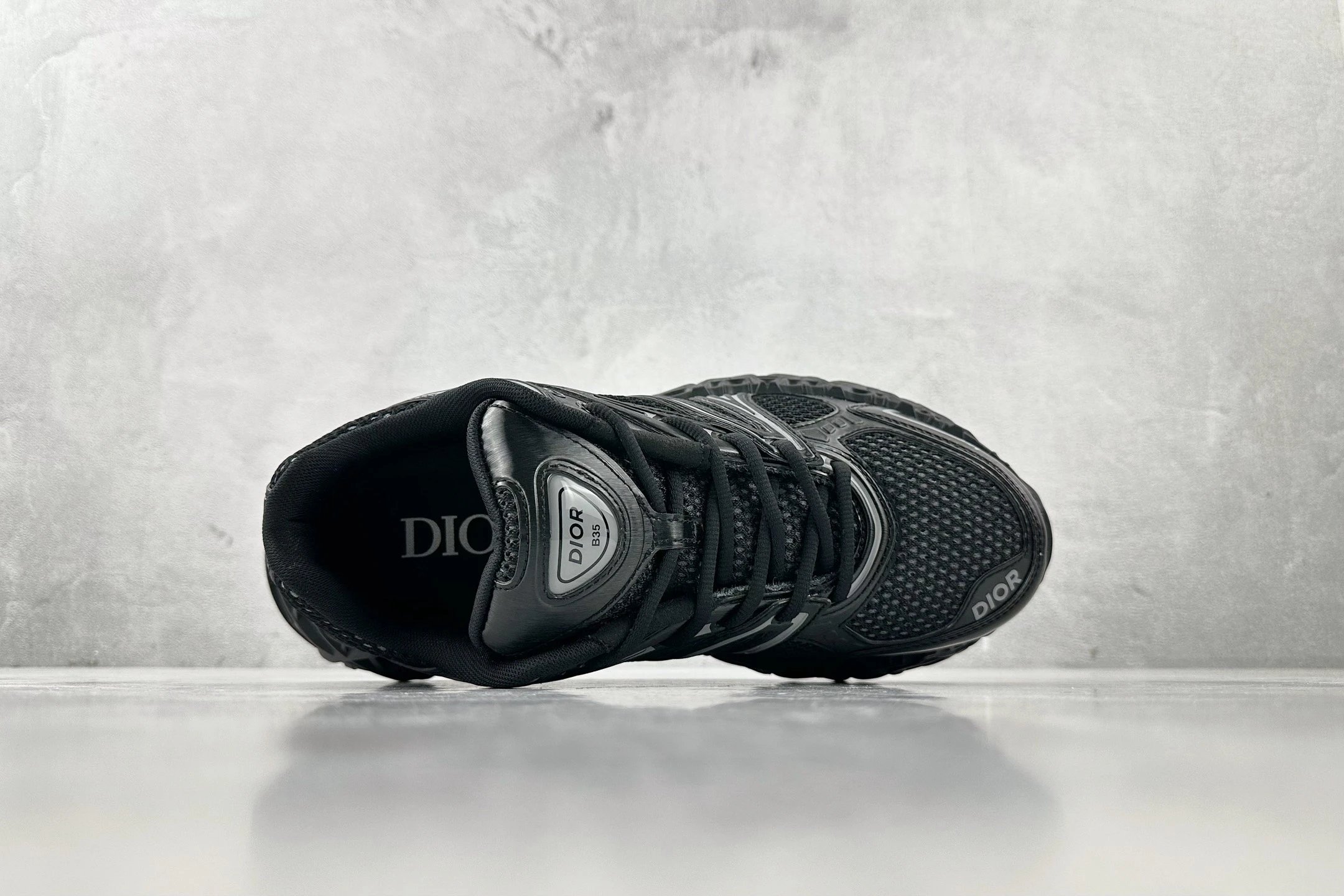DIOR B35 shoes