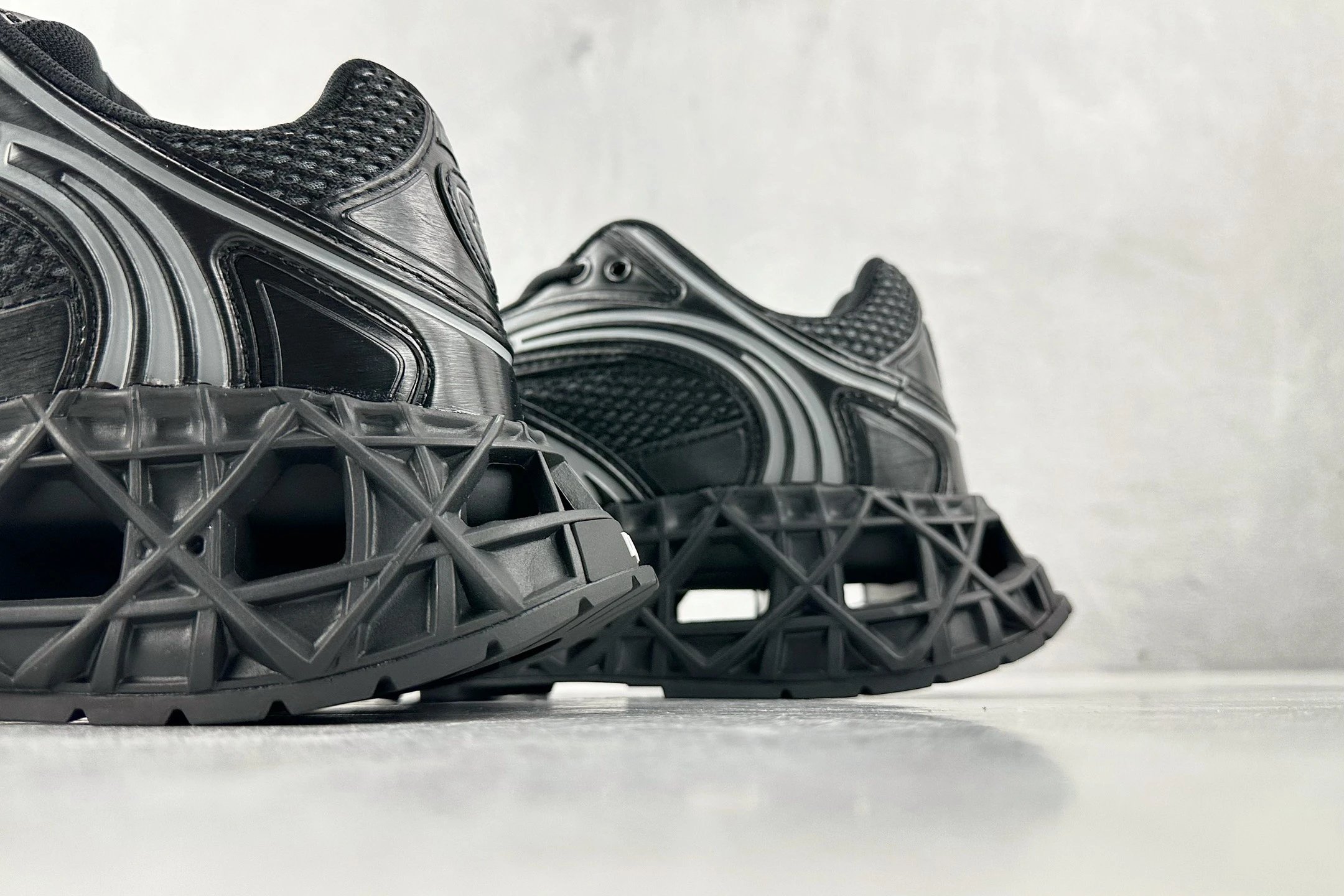 DIOR B35 shoes