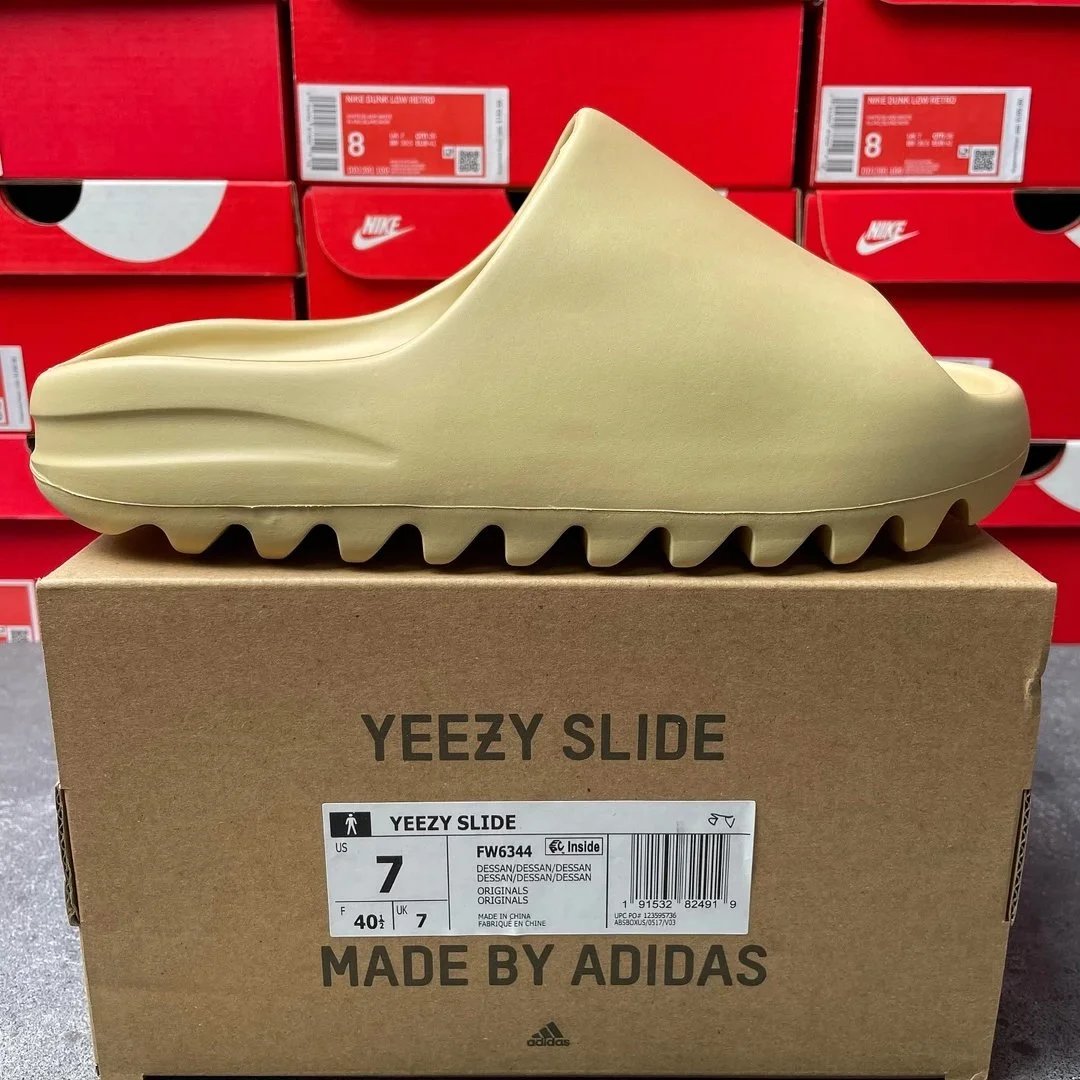 Yezzy slide Shoes