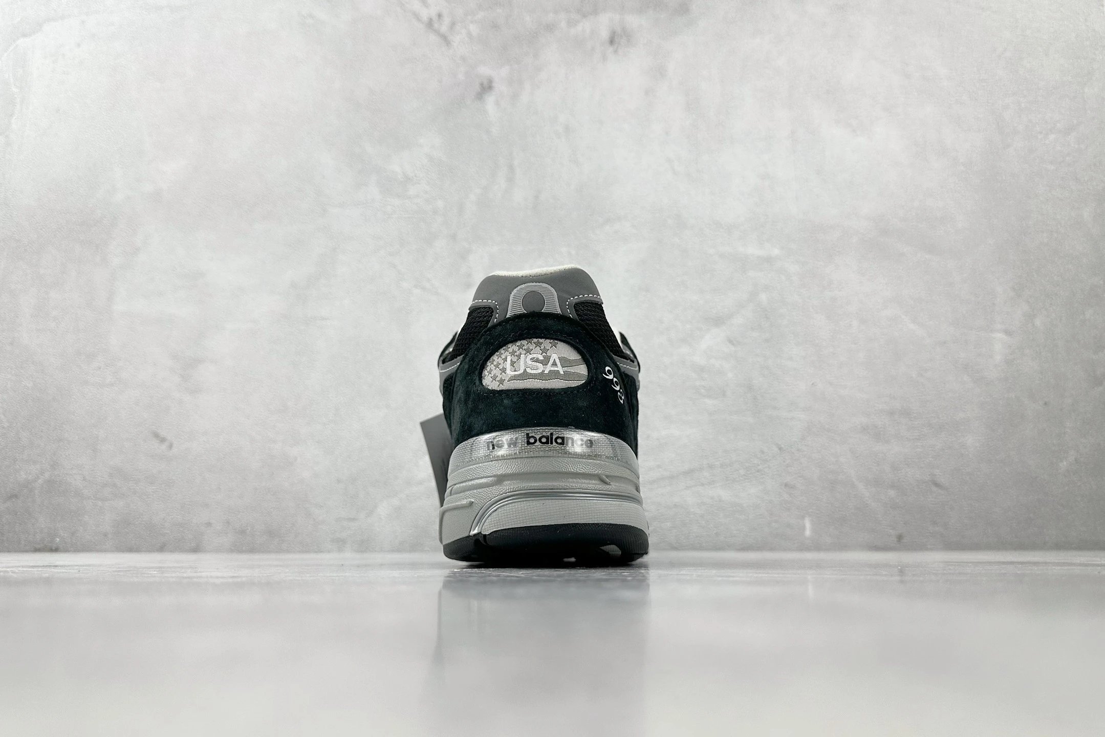 NBalce 993