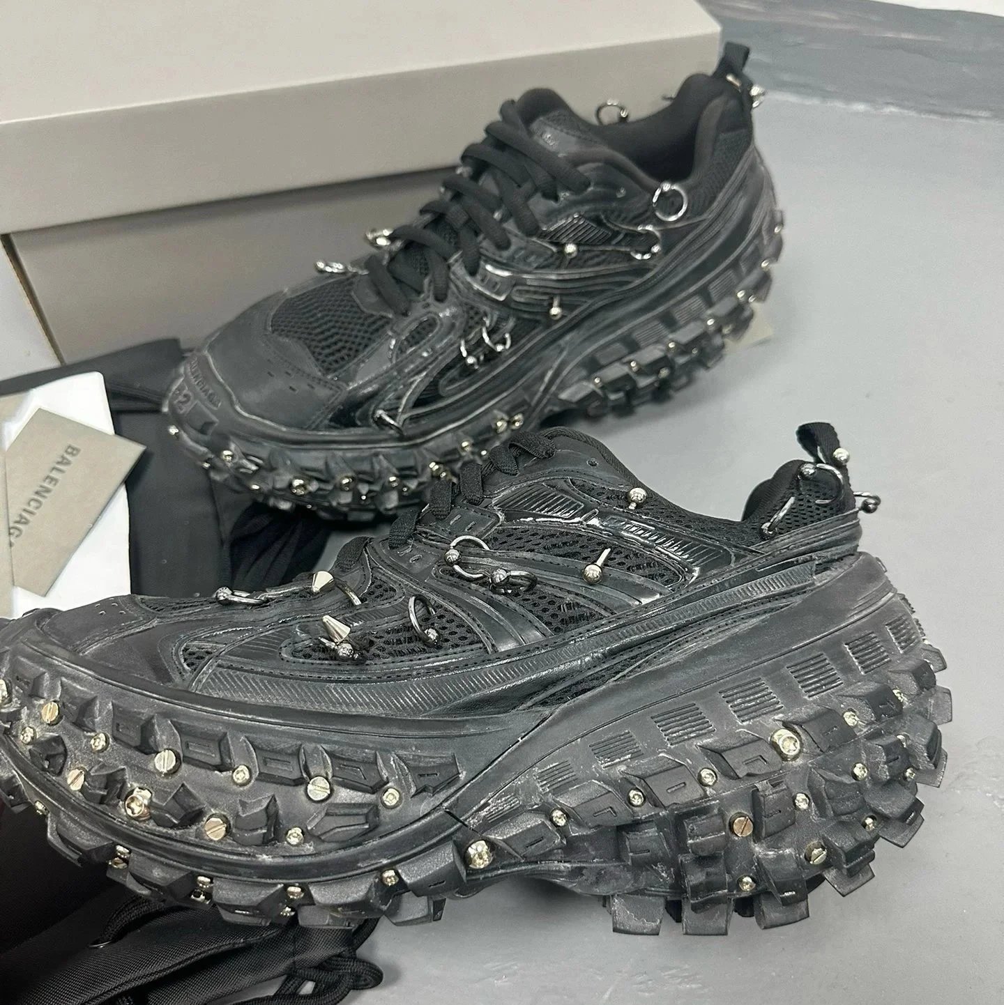 BALENCIAGA DR