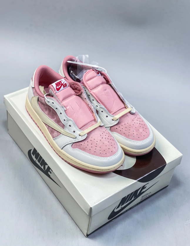 Travis Scott x Fragment Design x  Air Jordan 1 Low OG SP  Shoes