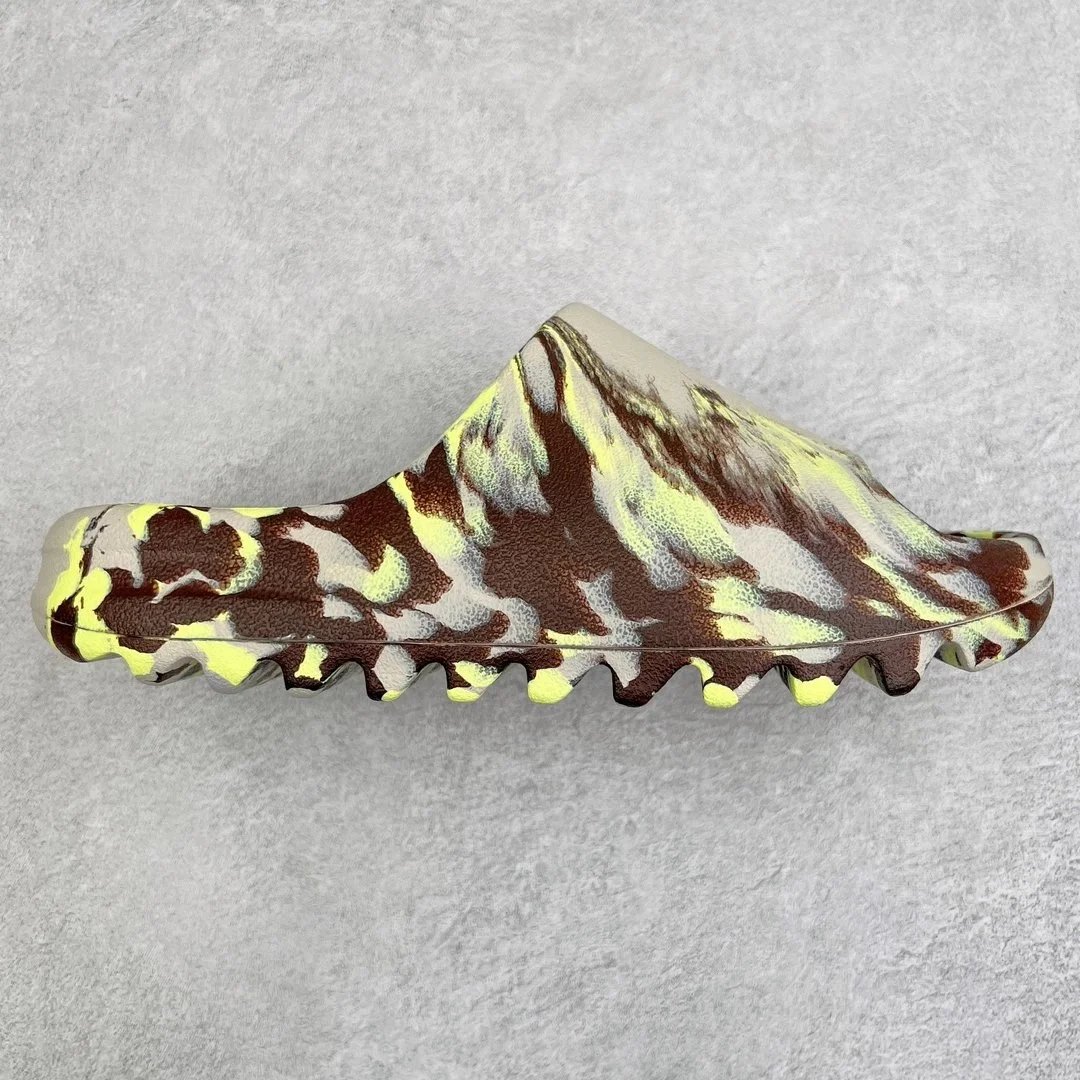 Yezzy slide Shoes