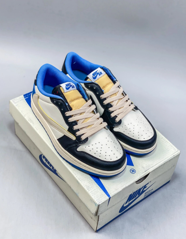 Travis Scott x Fragment Design x  Air Jordan 1 Low OG SP  Shoes