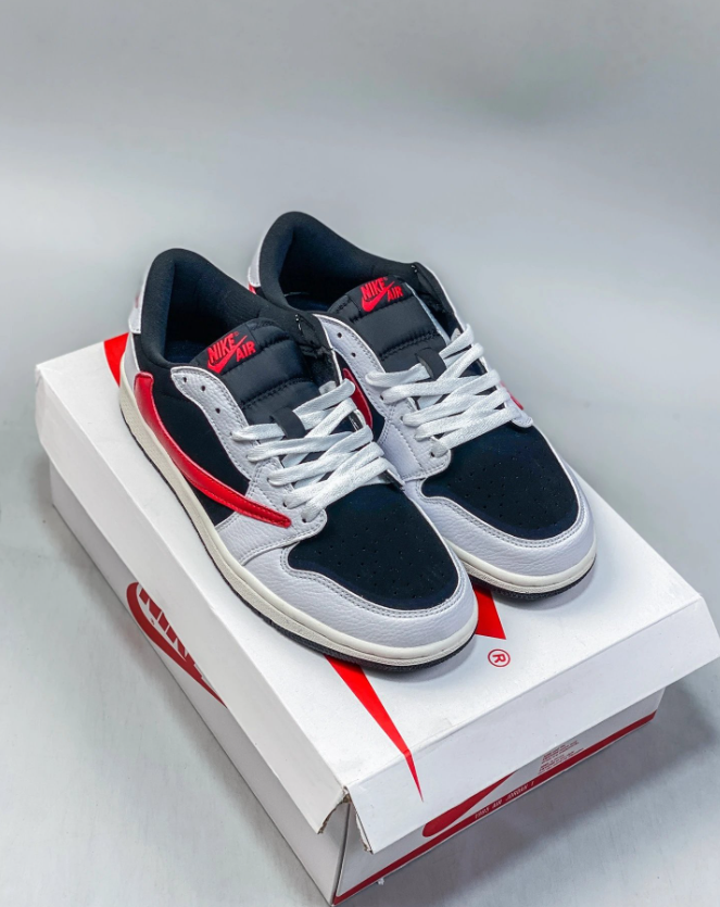 Travis Scott x Fragment Design x  Air Jordan 1 Low OG SP  Shoes
