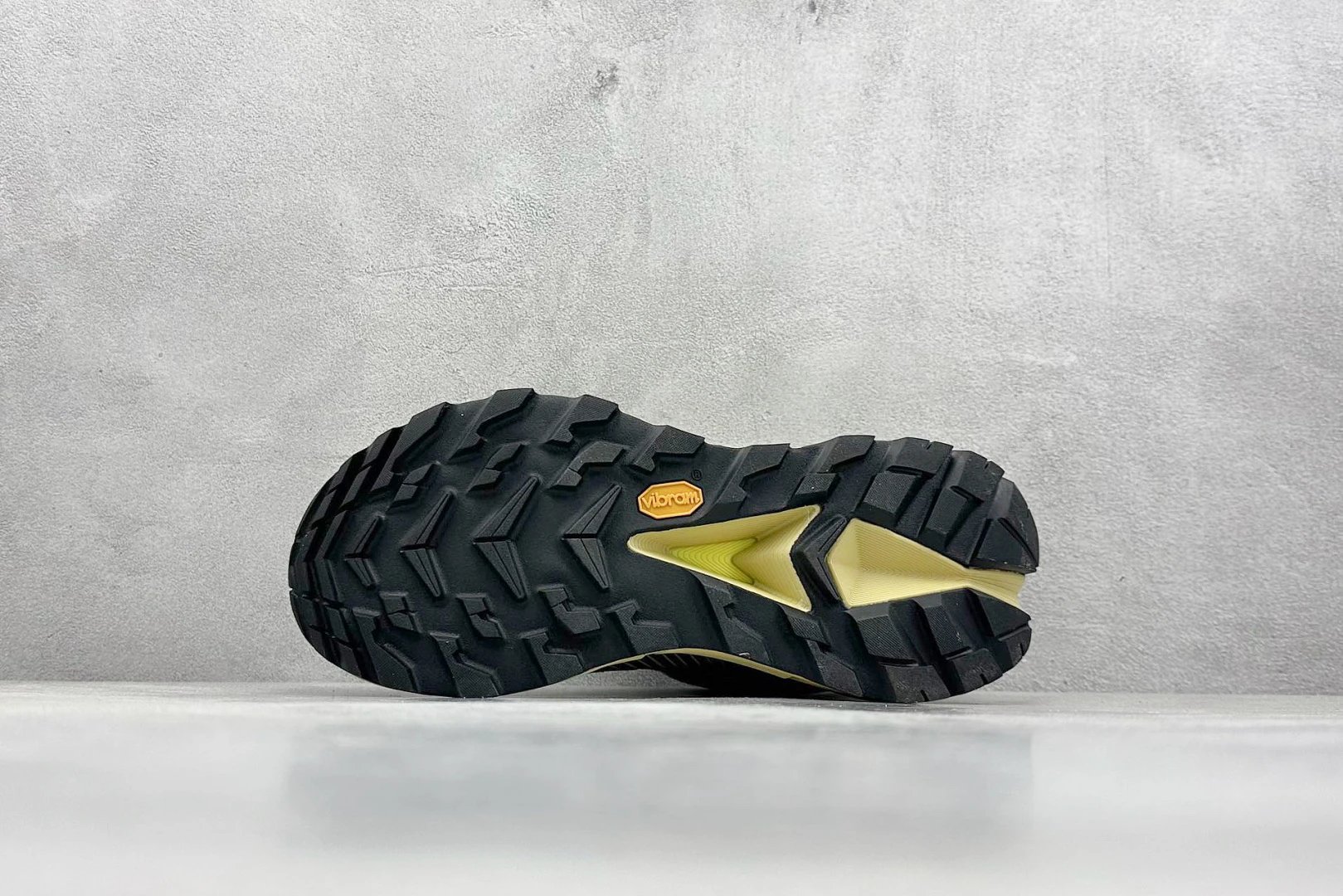 Hone Shoes
