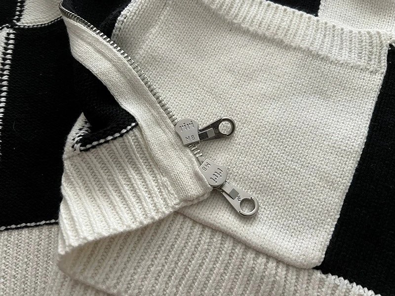 CBTon Sweater-1