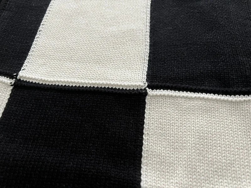 CBTon Sweater-1