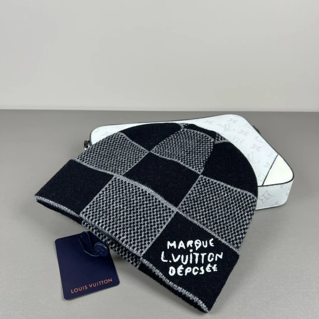 1:1 cap