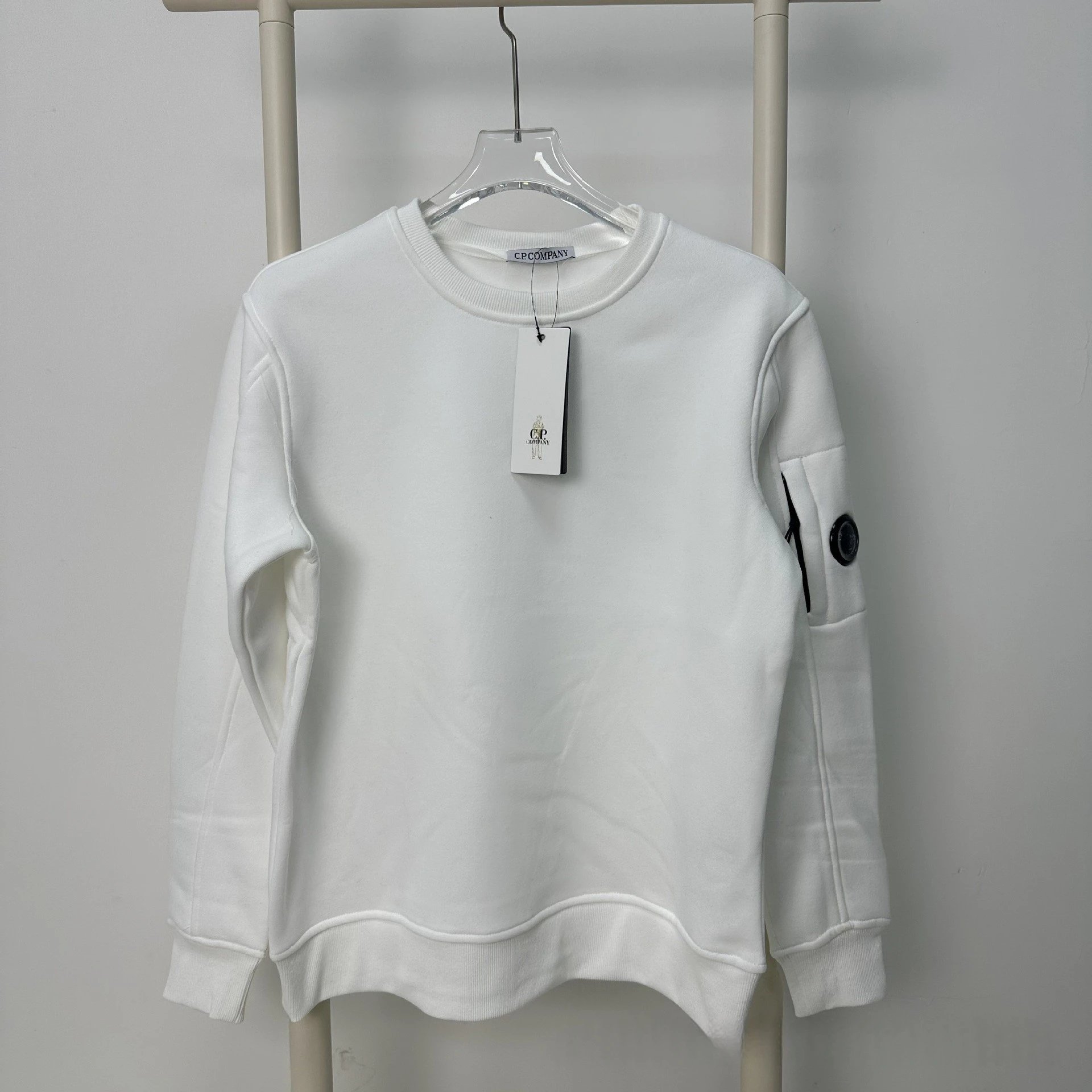 Basic white