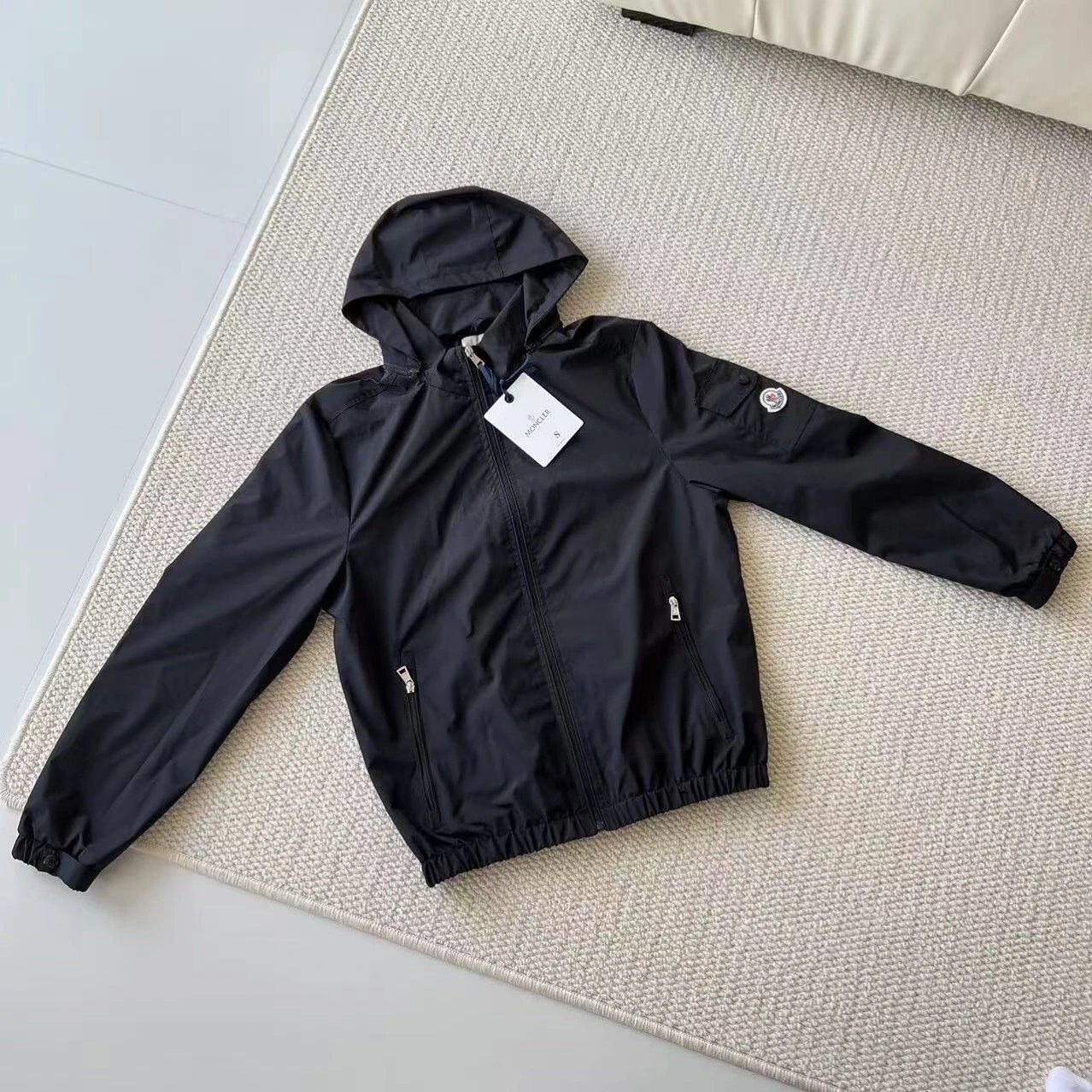 03-Moncler