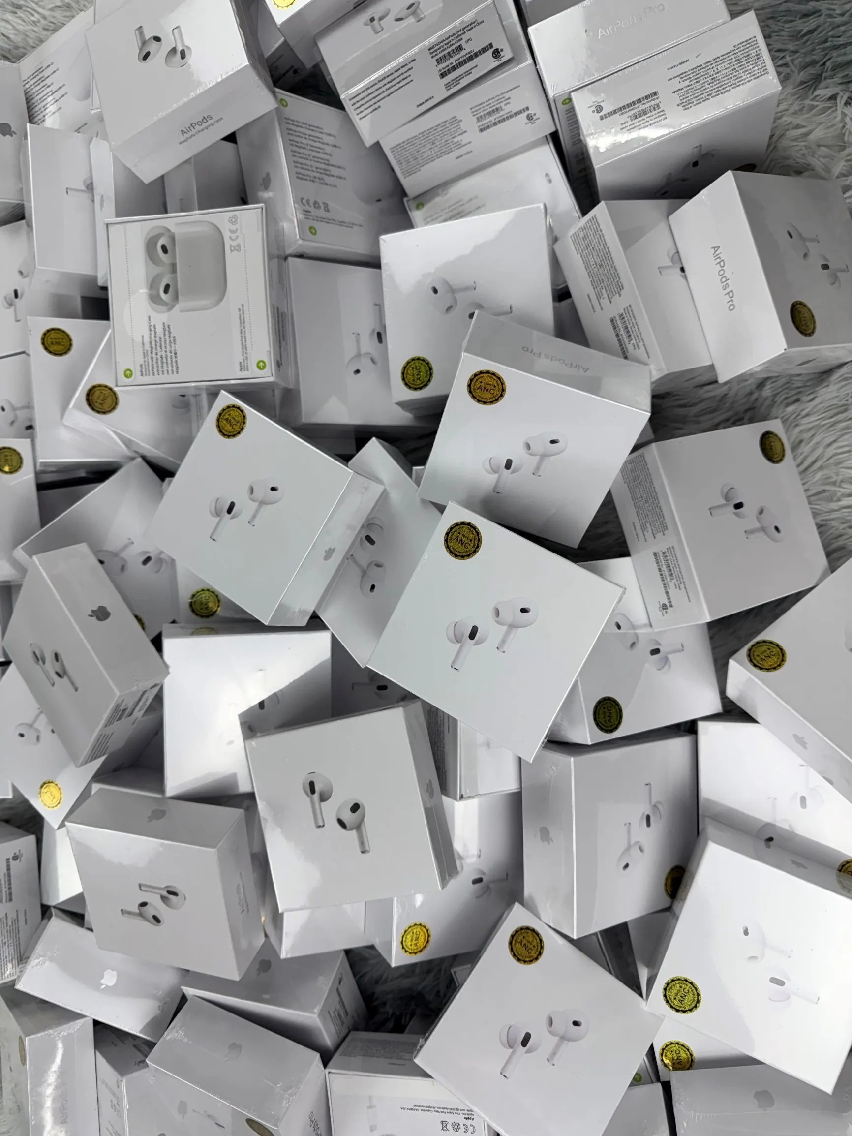 Apple Wireless earbuds with charging case image 3