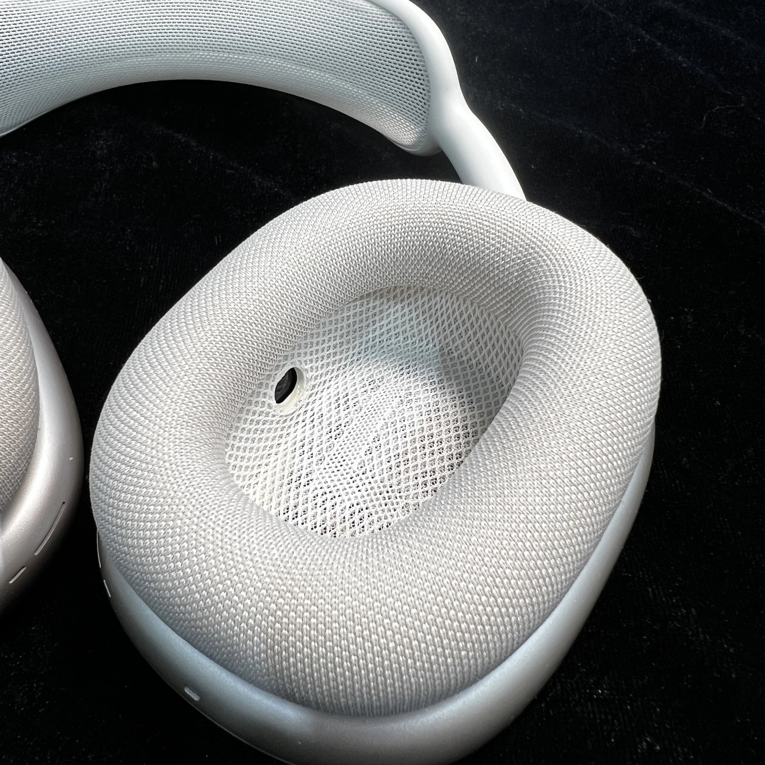 Aluminum Air P 1.1 Max Wireless Noise Canceling Headphones photo 8