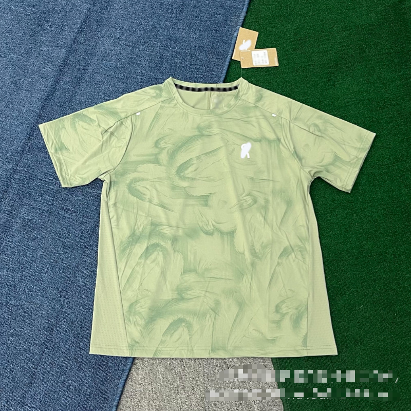 2026 Summer Ice Silk Quick-Dry Shirt photo 5