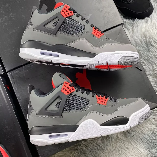 Jordan Sneakers Air 4 product detail image 15