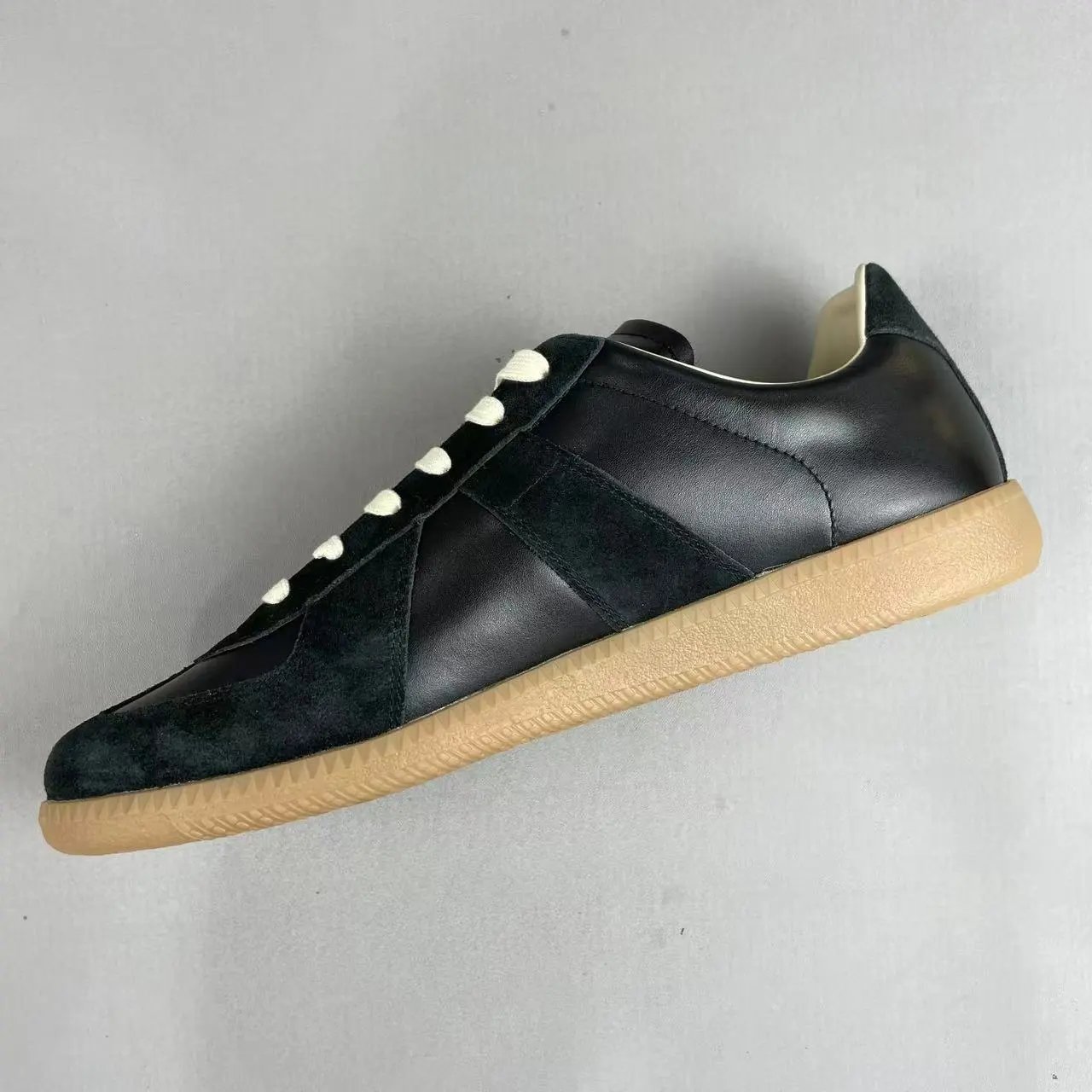 Design Classic Military Sneaker White Beige Gum Sole Sneakers - 5