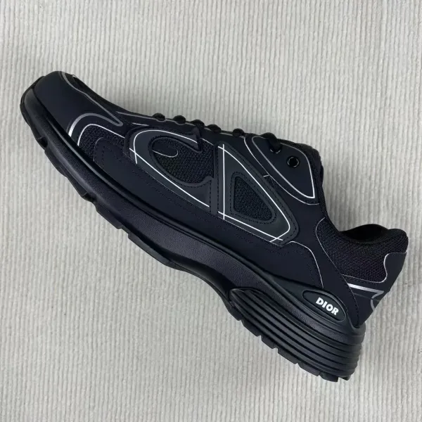 C.P. Company Goggle Sneaker Multicolor Chunky Sneakers - 23