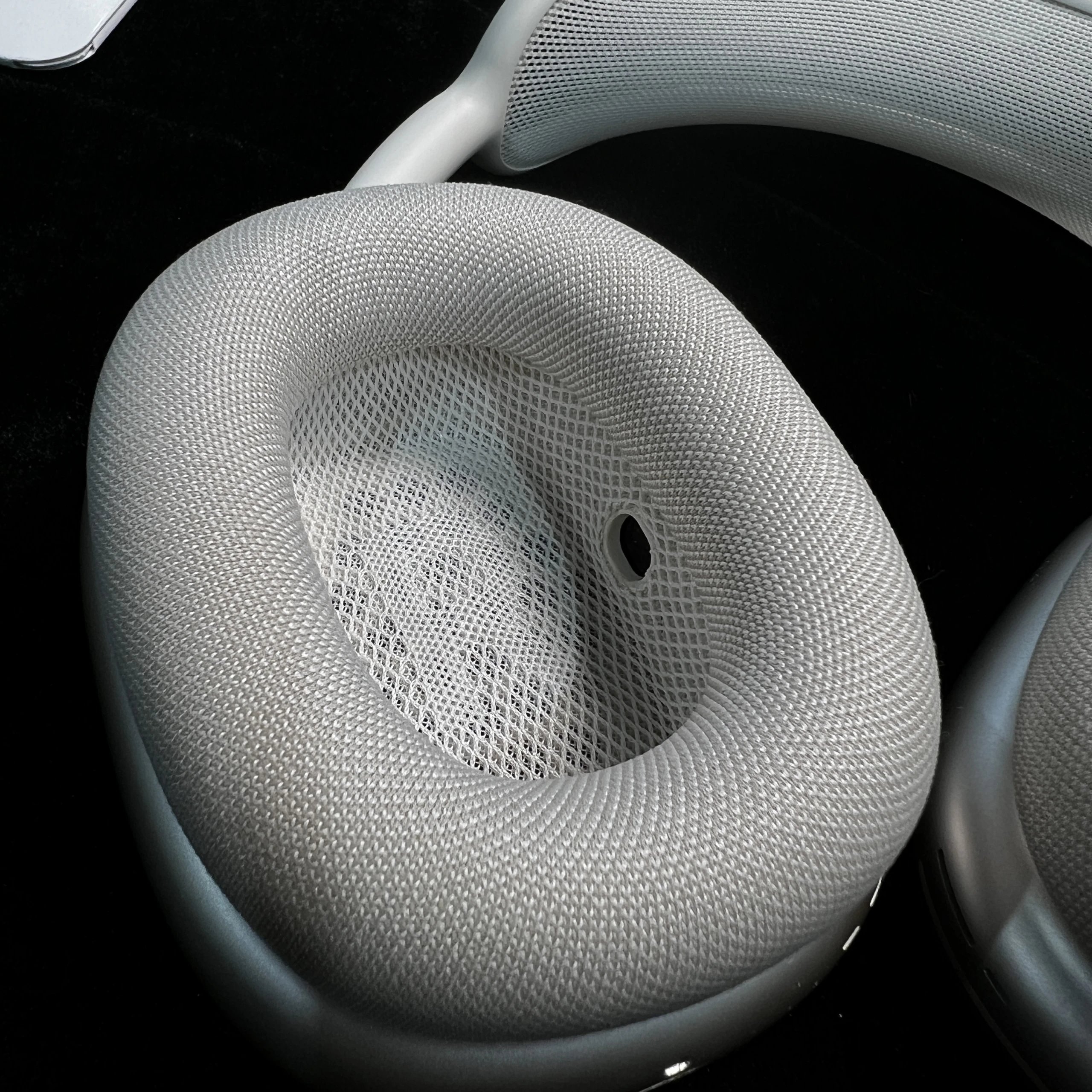 Aluminum Air P 1.1 Max Wireless Noise Canceling Headphones photo 7