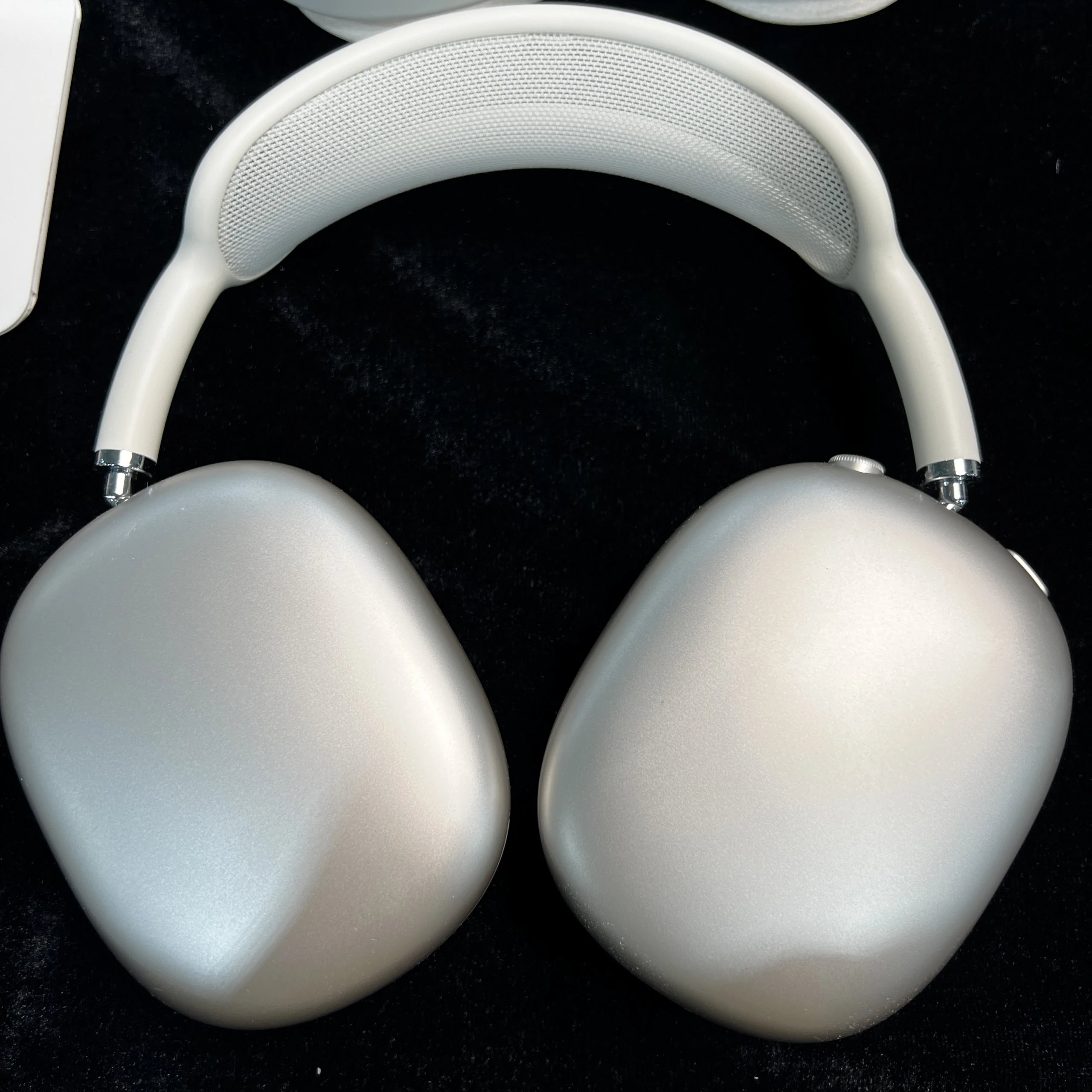 Aluminum Air P 1.1 Max Wireless Noise Canceling Headphones photo 6