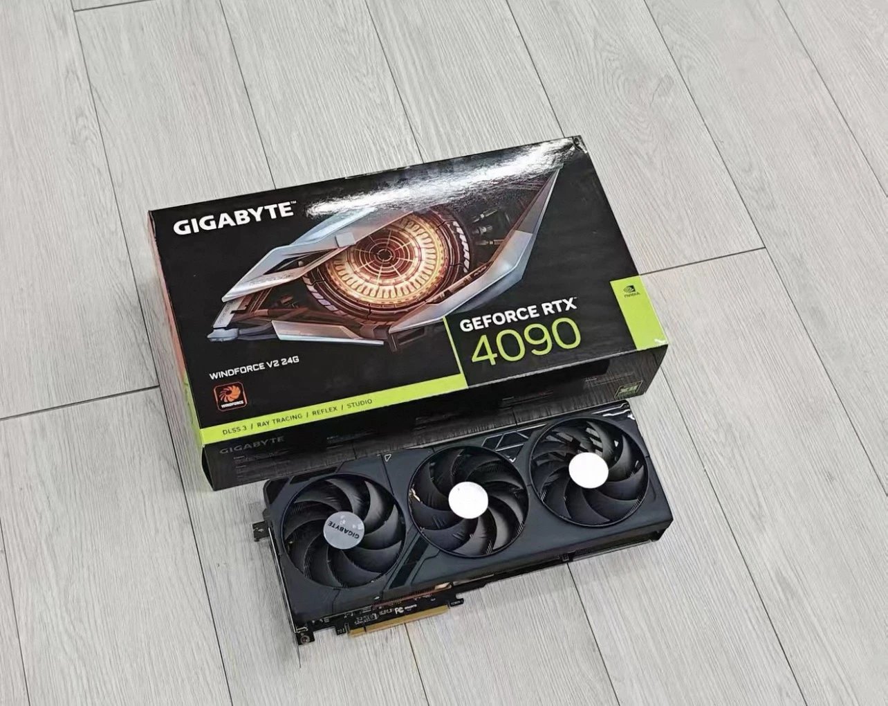 GIGABYTE RTX 4090 Windforce
