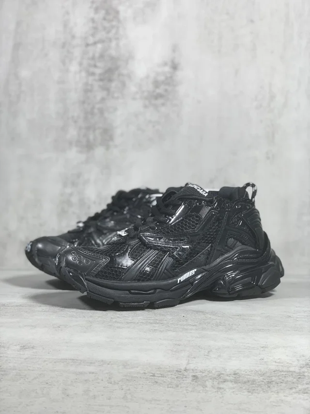 Balenciaga Sneakers Chunky mesh panel product detail image 1