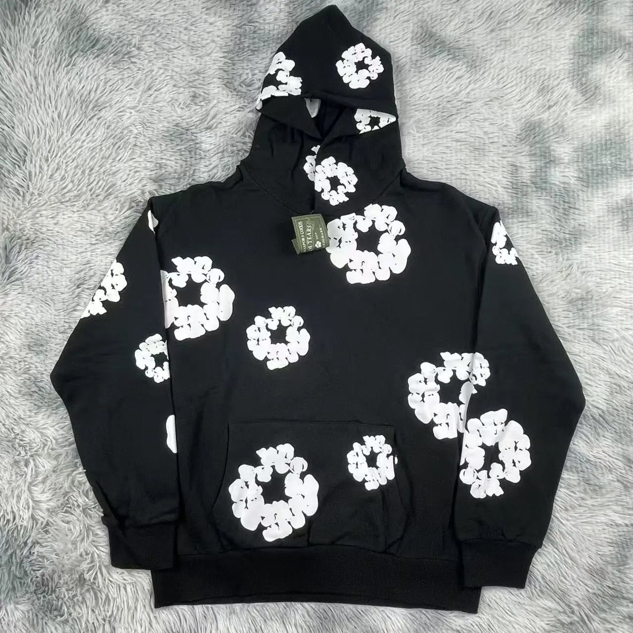 American Streetwear DENIM TEARS Cotton Hoodie – Correct Tags,