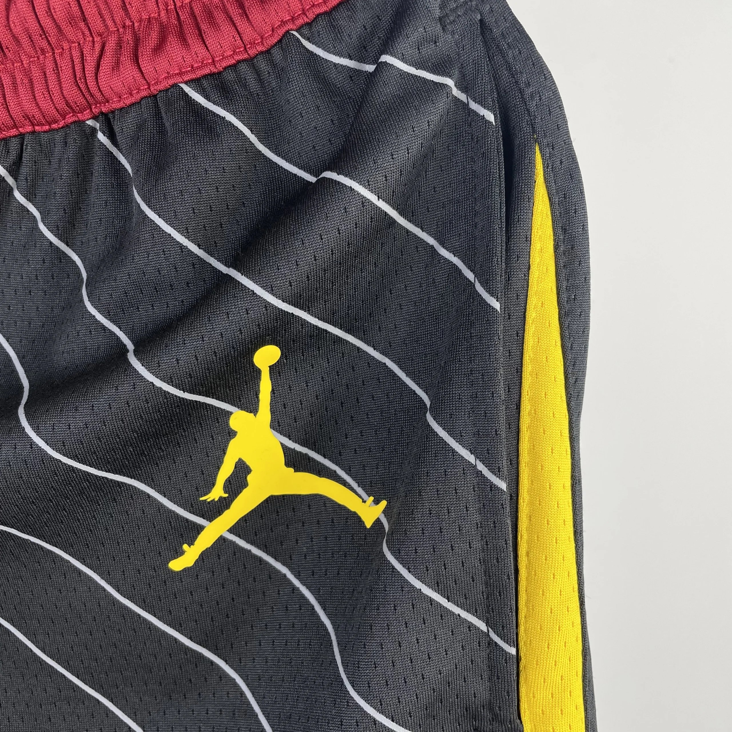 Air Jordan Cleveland Cavaliers City Edition Shorts Black - 3