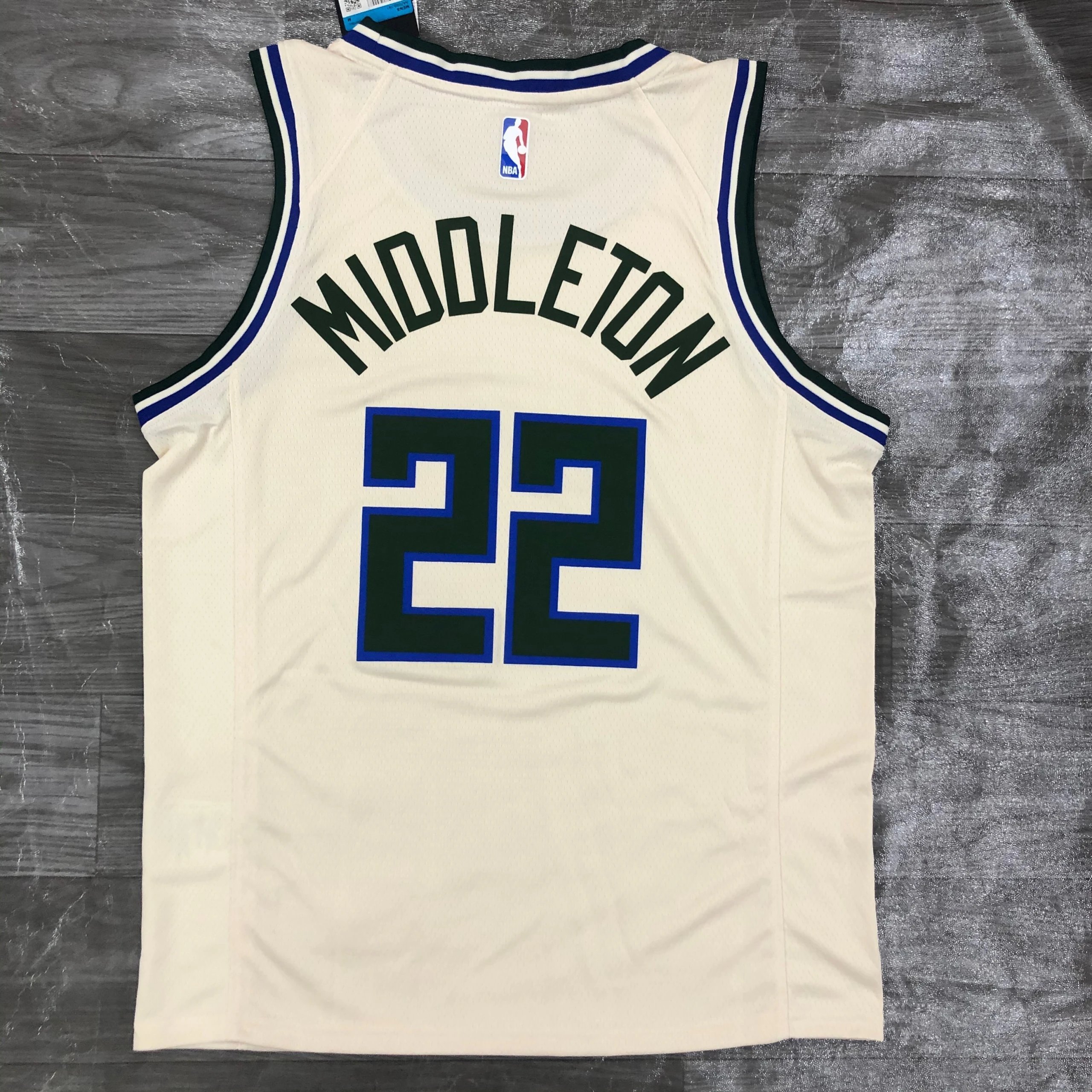 Adidas NBA Milwaukee Bucks Middleton 22 Jersey