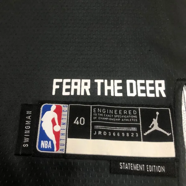 Air Jordan Milwaukee Bucks Statement Edition Jersey Black - 8