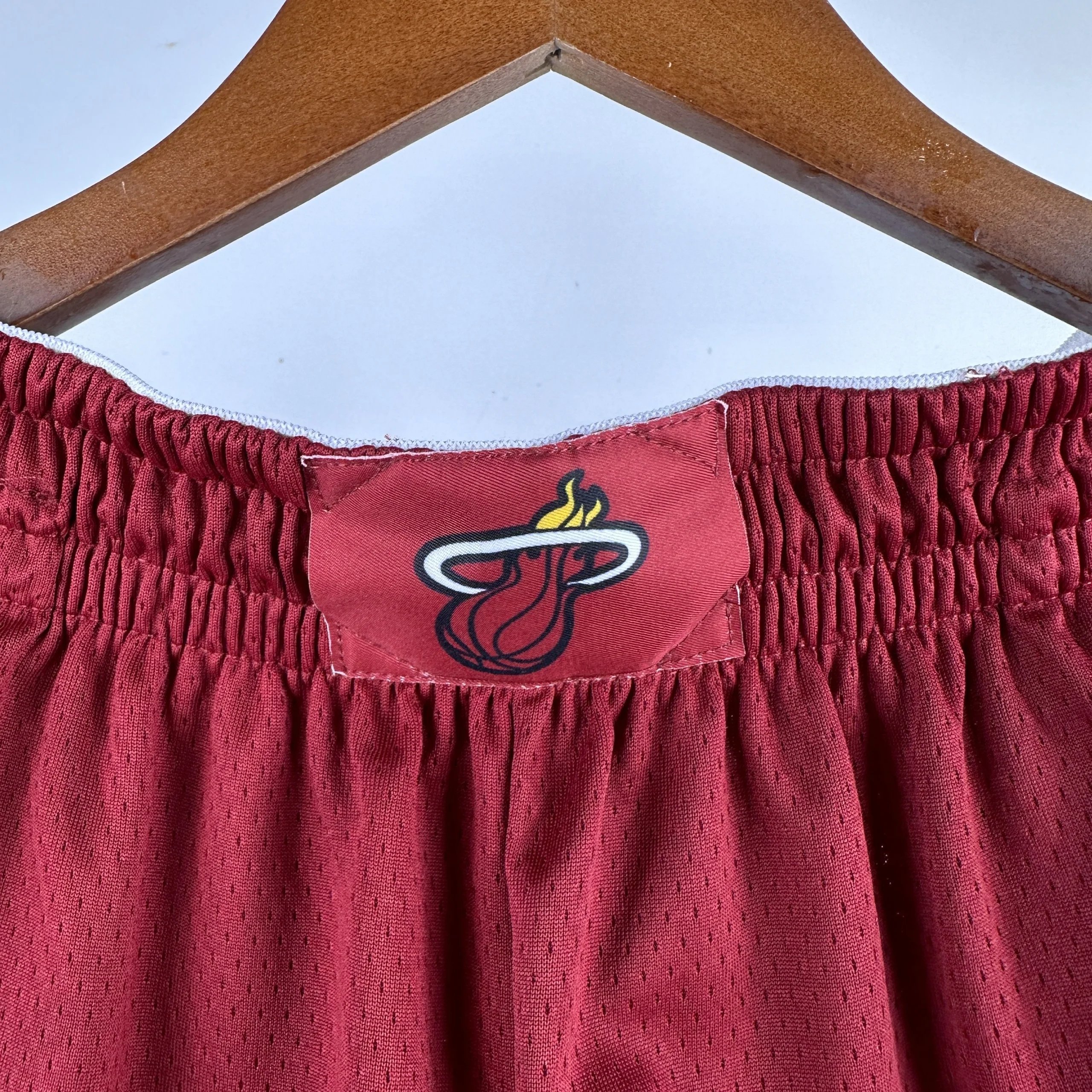 Air Jordan Miami Heat Swingman Shorts Burgundy - 5