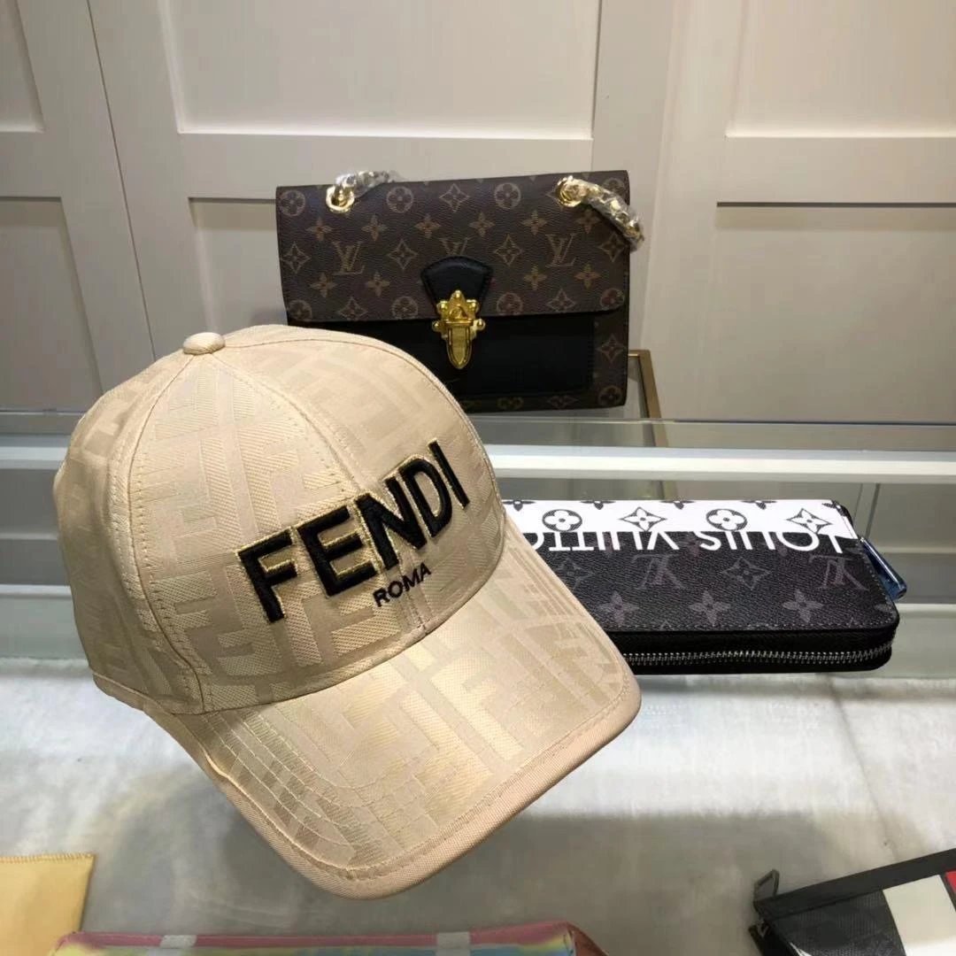 高端时尚F字母印花棒球帽女潮休闲户外百搭遮阳鸭舌帽男 - 1