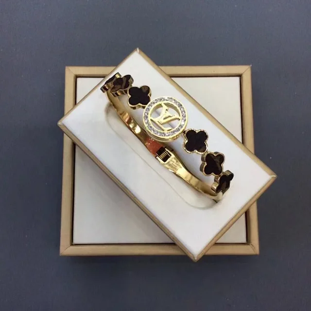 Louis Vuitton Jewelry Monogram Logo Bangle Bracelet product detail image 12